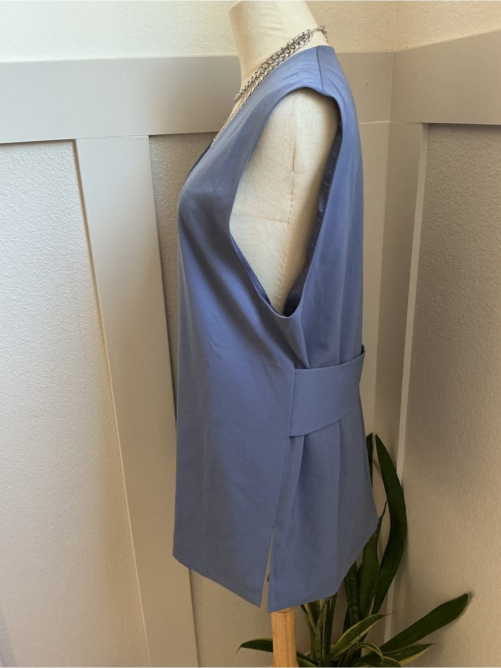 Jason Wu Blue Sleeveless V-Neck Button Front Tunic - Picture 4 of 10